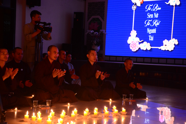 Trang nghiêm và ấm áp lễ tri ân đệ tử