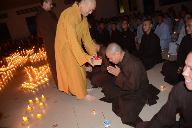 Trang nghiêm và ấm áp lễ tri ân đệ tử