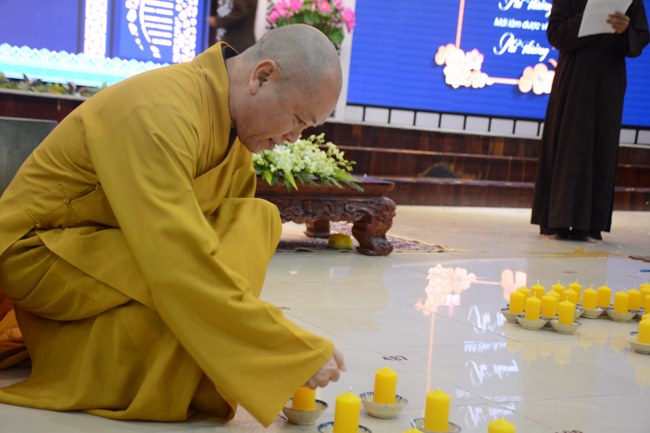 Trang nghiêm và ấm áp lễ tri ân đệ tử