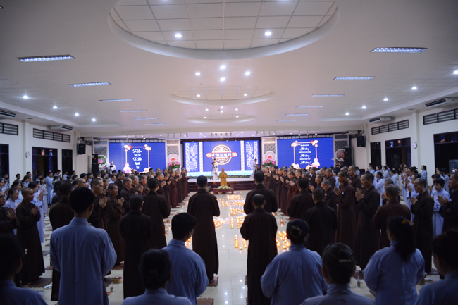 Trang nghiêm và ấm áp lễ tri ân đệ tử