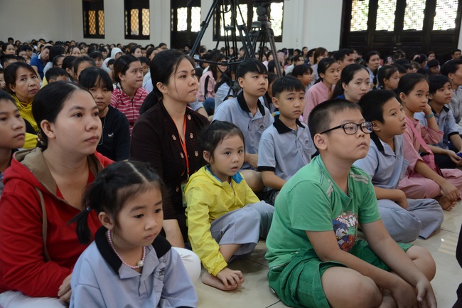 Khóa tu thiếu nhi “Em Về Bên Phật”