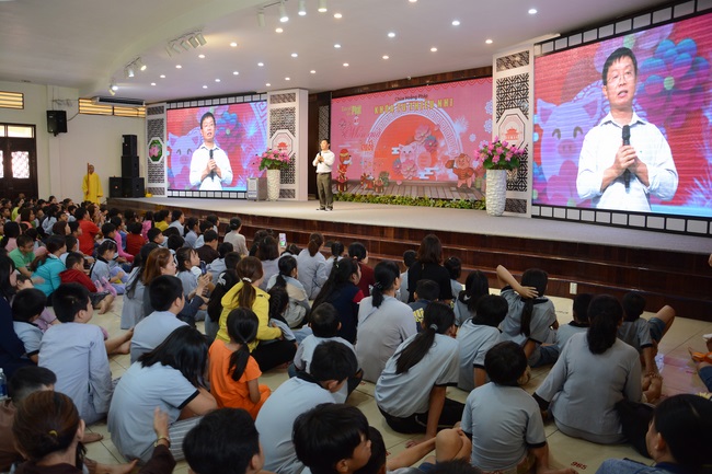 Khóa tu thiếu nhi “Em Về Bên Phật”