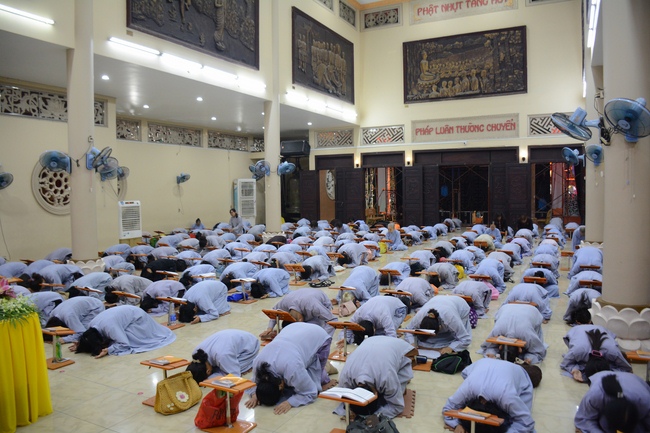 Lễ sám hối 15/12 Mậu Tuất