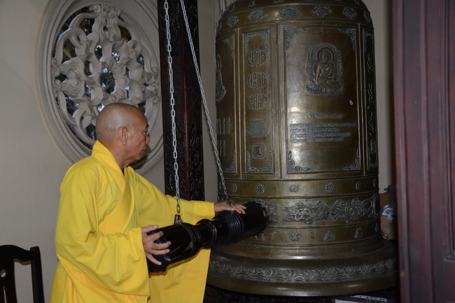 Lễ sám hối 15/12 Mậu Tuất