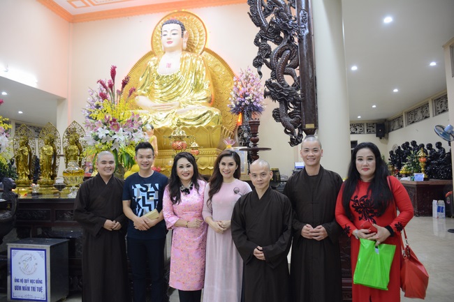 Chương trình ca nhạc mừng xuân Kỷ Hợi