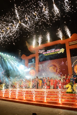 Chương trình ca nhạc mừng xuân Kỷ Hợi