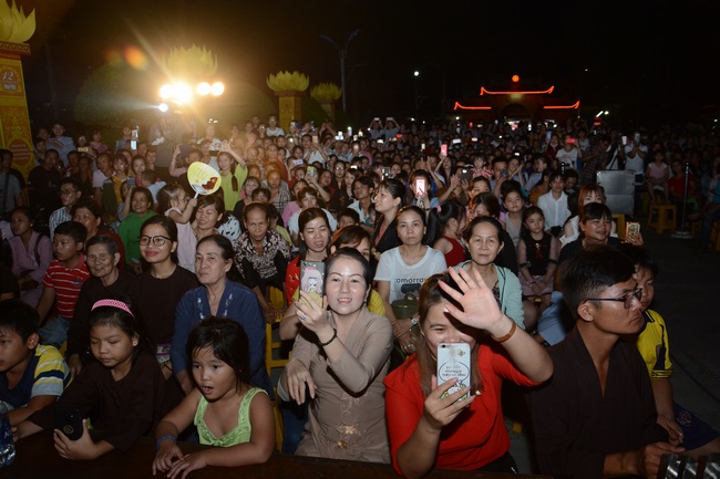 Chương trình ca nhạc mừng xuân Kỷ Hợi