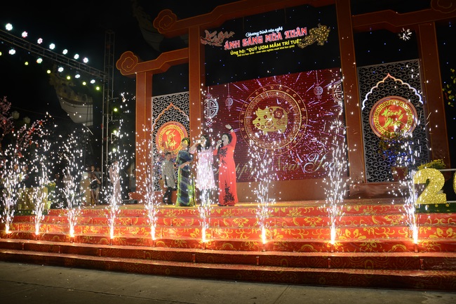 Chương trình ca nhạc mừng xuân Kỷ Hợi