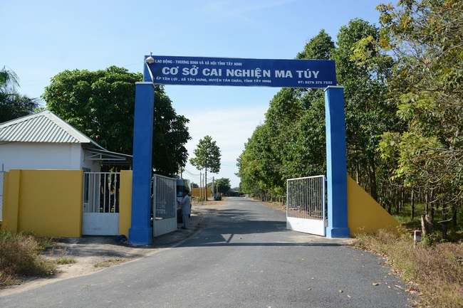 Buổi nói chuyện tại cơ sở cai nghiện ma túy Tây Ninh