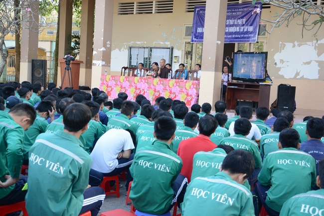 Buổi nói chuyện tại cơ sở cai nghiện ma túy Tây Ninh