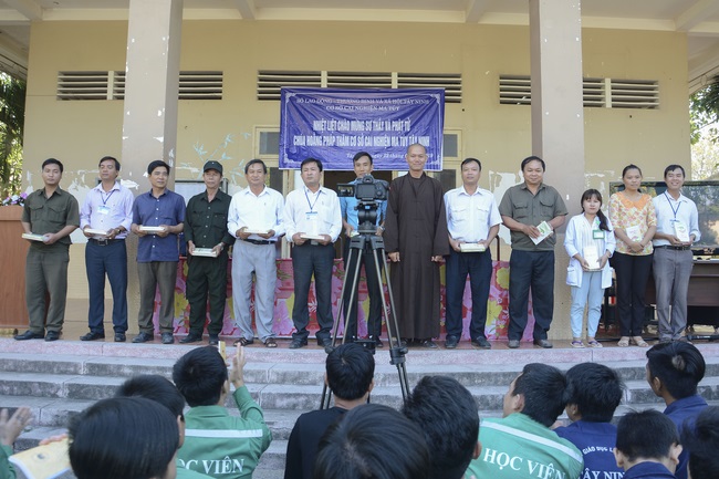 Buổi nói chuyện tại cơ sở cai nghiện ma túy Tây Ninh