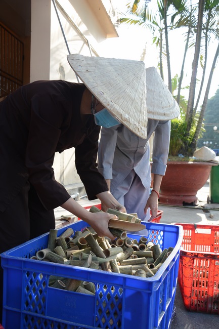 Series photos of activities preparing for the New Year 2019