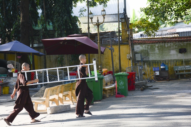 Series photos of activities preparing for the New Year 2019