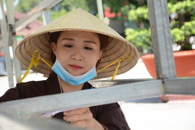 Series photos of activities preparing for the New Year 2019