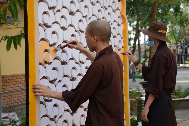 Series photos of activities preparing for the New Year 2019