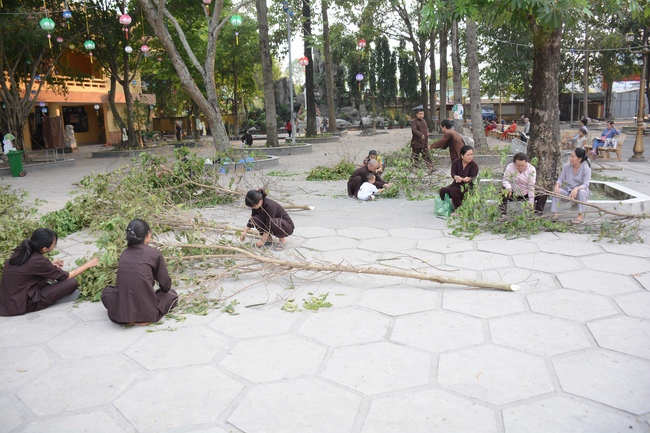 Series photos of activities preparing for the New Year 2019