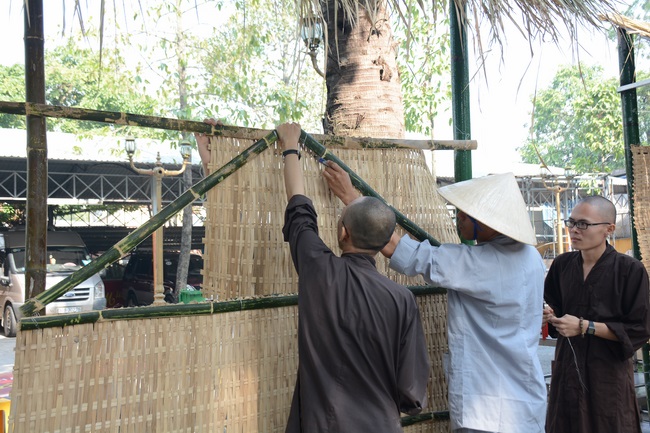 Series photos of activities preparing for the New Year 2019