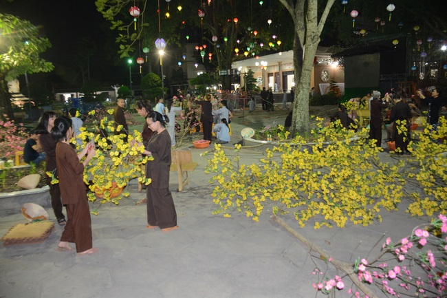 Series photos of activities preparing for the New Year 2019