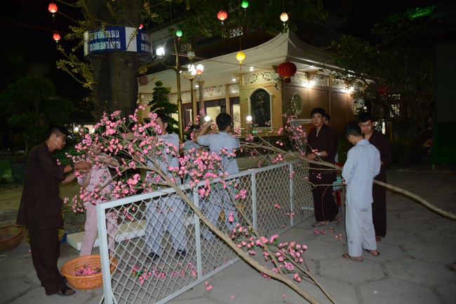 Series photos of activities preparing for the New Year 2019