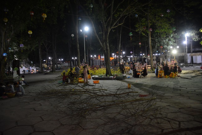 Series photos of activities preparing for the New Year 2019