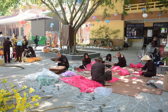 Series photos of activities preparing for the New Year 2019