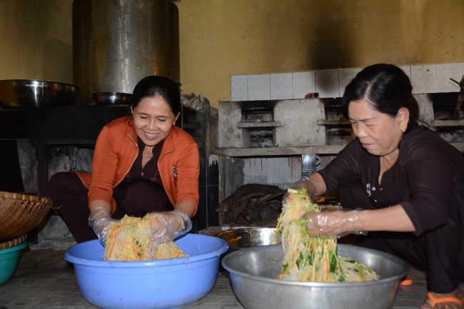 Year-end summarizing ceremony at Nhat Phap pagoda in Dong Nai.