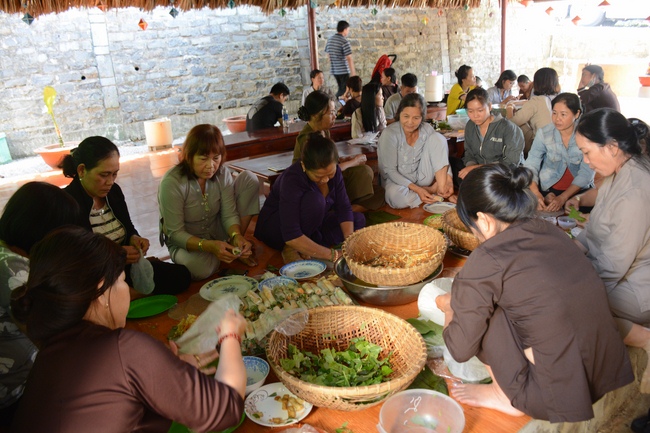 Year-end summarizing ceremony at Nhat Phap pagoda in Dong Nai.