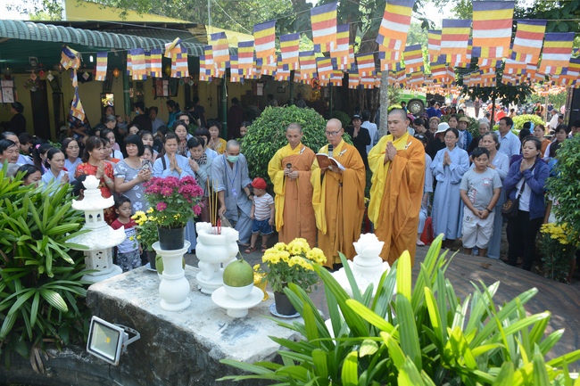 Year-end summarizing ceremony at Nhat Phap pagoda in Dong Nai.