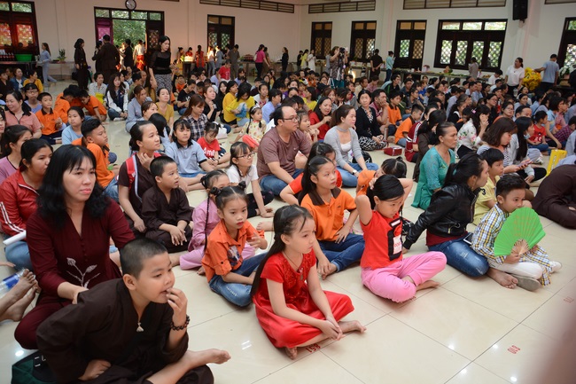 Tất niên tri ân Phật tử