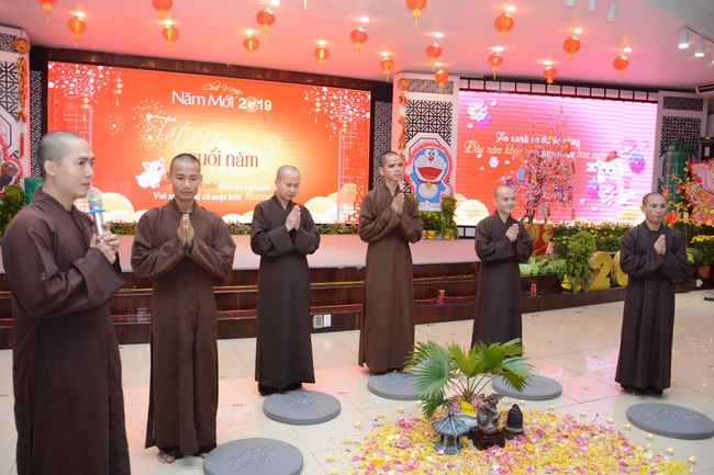 Tất niên tri ân Phật tử