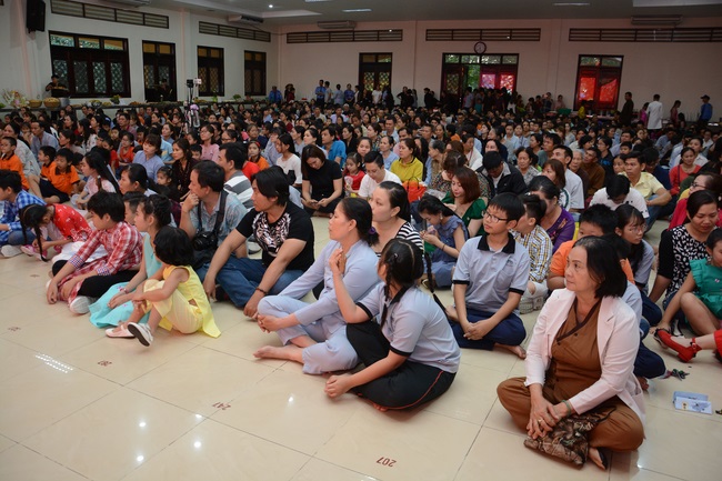 Tất niên tri ân Phật tử