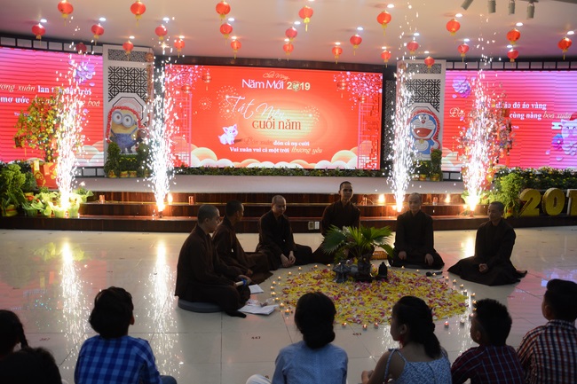 Tất niên tri ân Phật tử