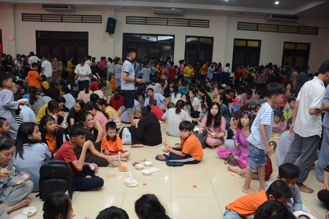 Tất niên tri ân Phật tử