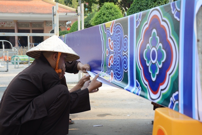 Series photos of activities preparing for the New Year 2019