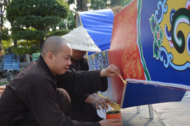 Series photos of activities preparing for the New Year 2019