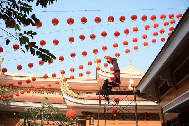 Series photos of activities preparing for the New Year 2019