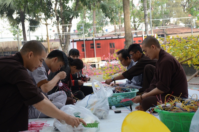 Series photos of activities preparing for the New Year 2019