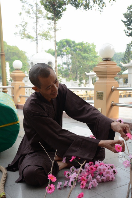 Series photos of activities preparing for the New Year 2019