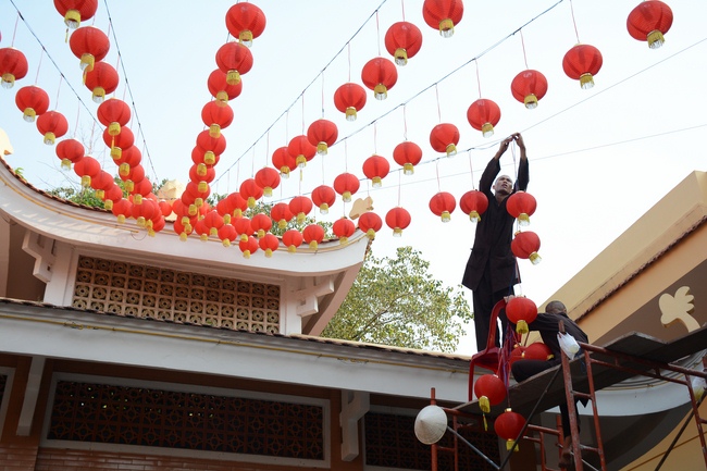 Series photos of activities preparing for the New Year 2019