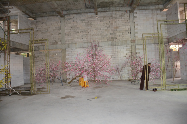 Series photos of activities preparing for the New Year 2019