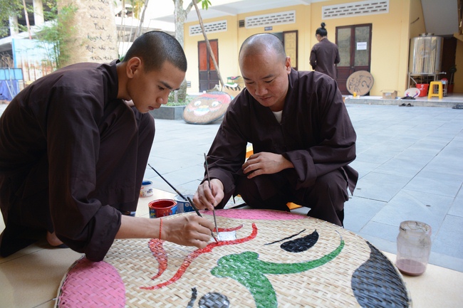 Series photos of activities preparing for the New Year 2019