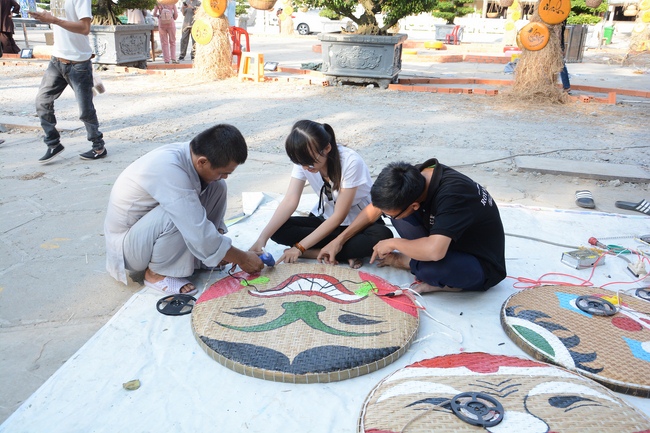 Series photos of activities preparing for the New Year 2019