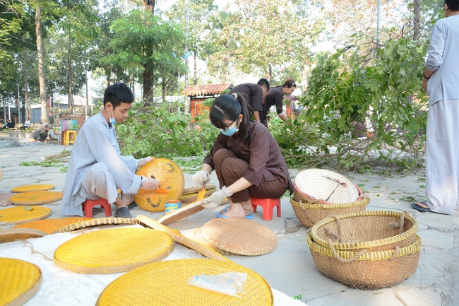 Series photos of activities preparing for the New Year 2019