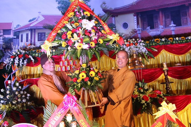 Closing ceremony of ten-year Buddha activities at Tieu Dao pagoda (2008-2018) in Quang Ninh