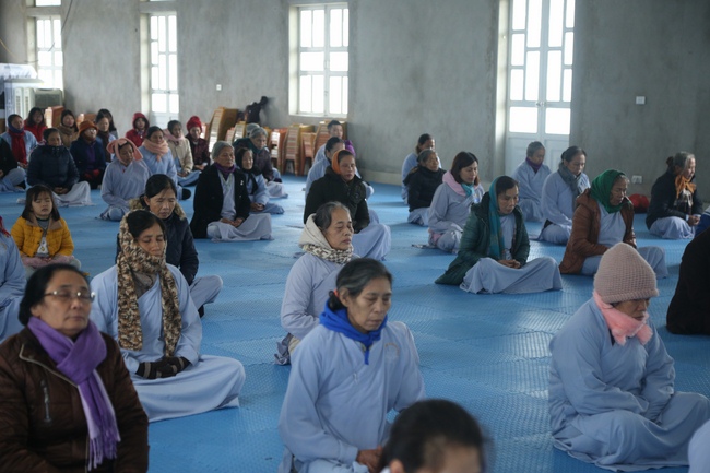 One-day retreat reciting the Buddha's name - Dong Cao Pagoda - Thanh Hoa