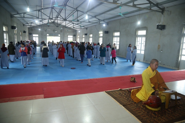 One-day retreat reciting the Buddha's name - Dong Cao Pagoda - Thanh Hoa