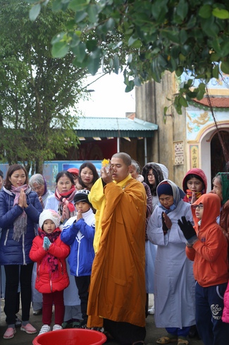 One-day retreat reciting the Buddha's name - Dong Cao Pagoda - Thanh Hoa