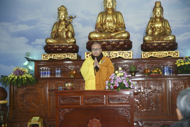 One-day retreat reciting the Buddha's name - Dong Cao Pagoda - Thanh Hoa