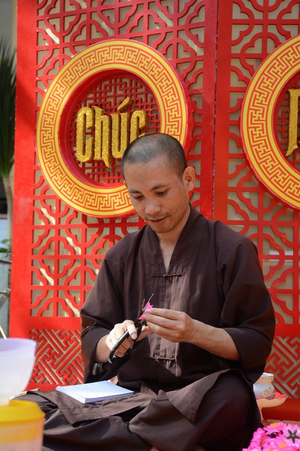 Series photos of activities preparing for the New Year 2019