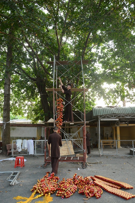 Series photos of activities preparing for the New Year 2019